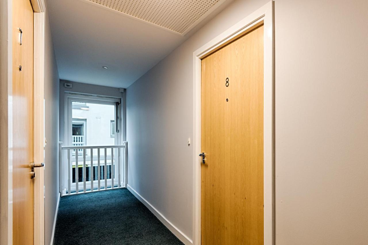 스완지 Parking, Balcony, Fully Equipped Kitchen 아파트 외부 사진